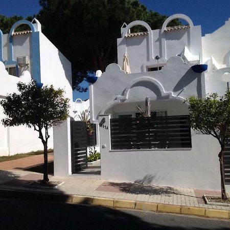 Casa Soleada - Beautiful Villa, Best Corner By Pools, Resort Facilities,Full Kitchen, 3 Terraces, Internet マルベーリャ エクステリア 写真