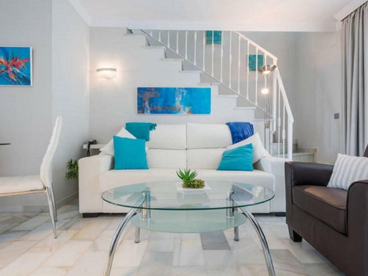 Casa Soleada - Beautiful Villa, Best Corner By Pools, Resort Facilities,Full Kitchen, 3 Terraces, Internet マルベーリャ エクステリア 写真