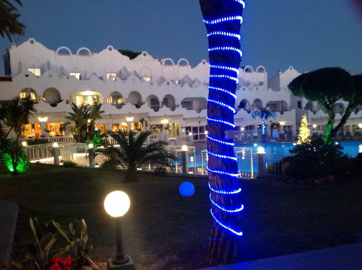 Casa Soleada - Beautiful Villa, Best Corner By Pools, Resort Facilities,Full Kitchen, 3 Terraces, Internet マルベーリャ エクステリア 写真