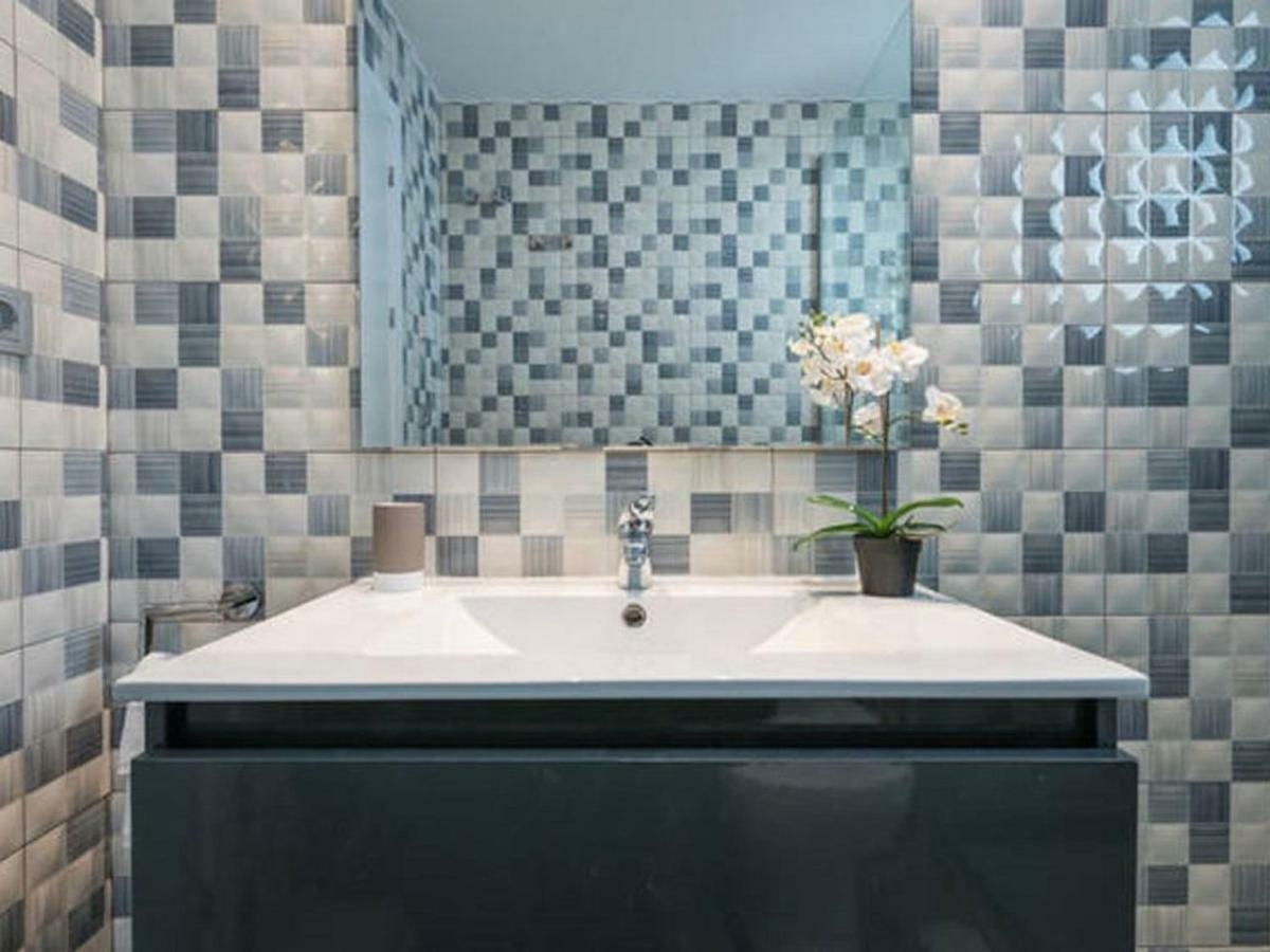 Casa Soleada - Beautiful Villa, Best Corner By Pools, Resort Facilities,Full Kitchen, 3 Terraces, Internet マルベーリャ エクステリア 写真