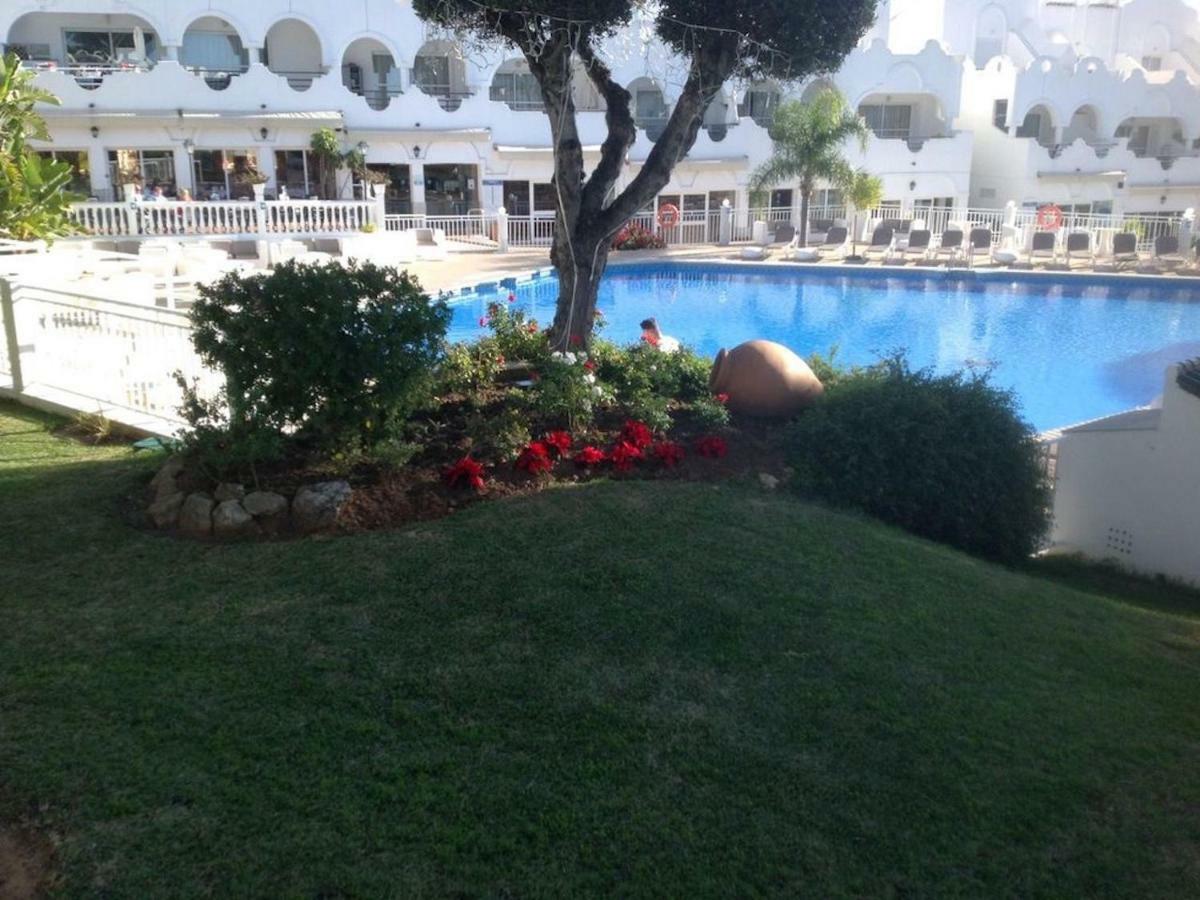 Casa Soleada - Beautiful Villa, Best Corner By Pools, Resort Facilities,Full Kitchen, 3 Terraces, Internet マルベーリャ エクステリア 写真